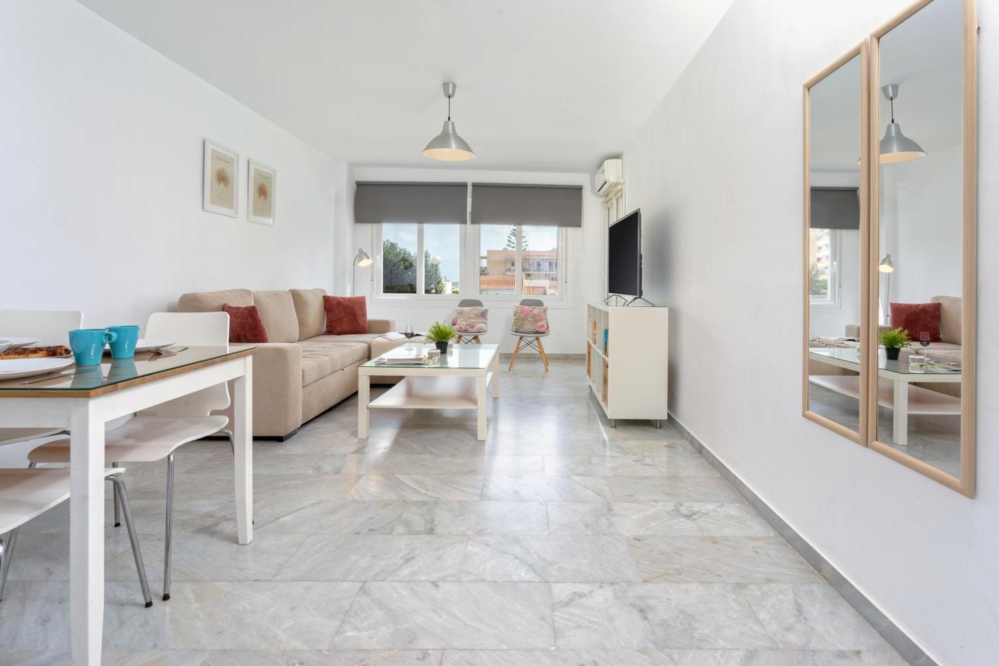 Sunstay Beach Flat I ตอร์เรโมลิโนส ภายนอก รูปภาพ